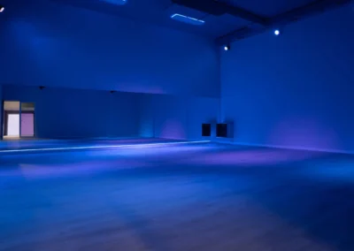 Sala White con poca luz